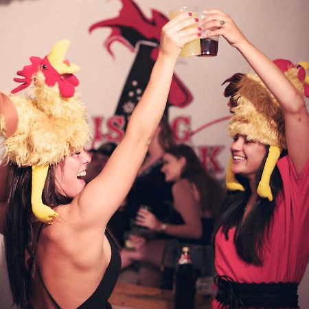 Rising Cock Party Hostel Lagos Dış mekan fotoğraf