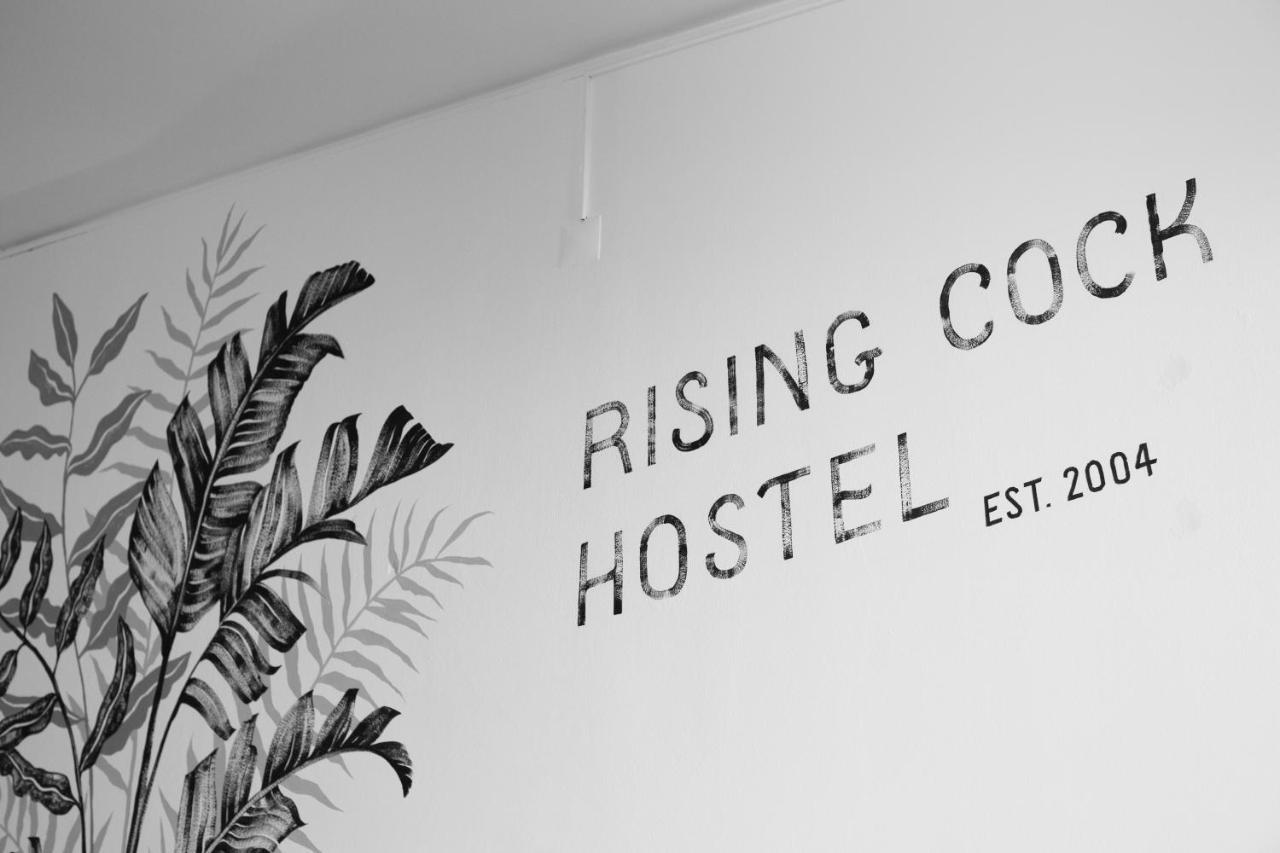 Rising Cock Party Hostel Lagos Dış mekan fotoğraf